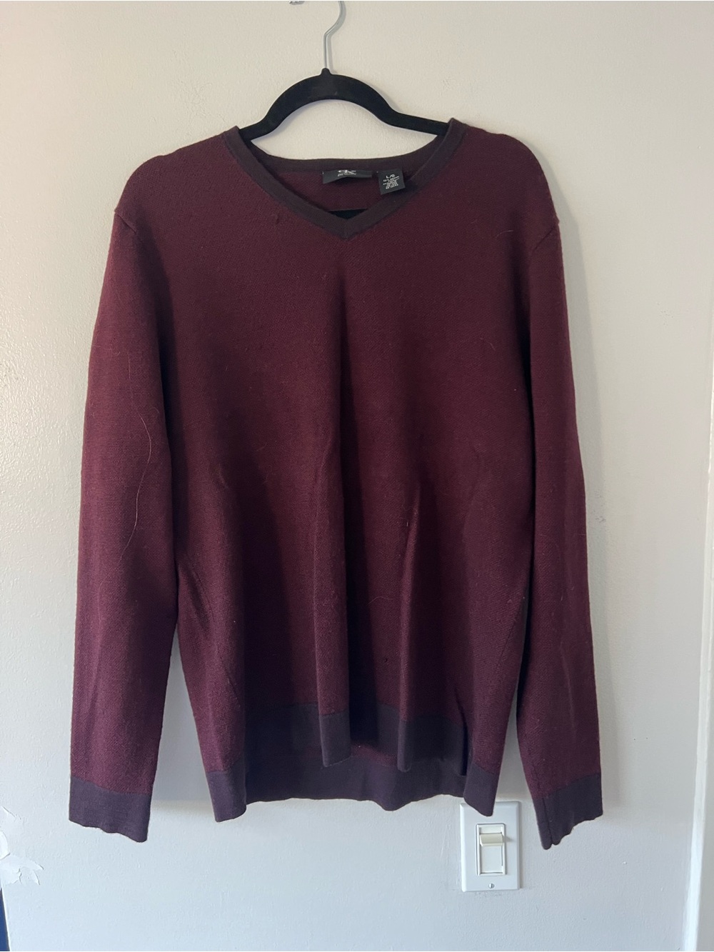 Calvin Klein Men's V-Neck Sweater in Deep Burgundy